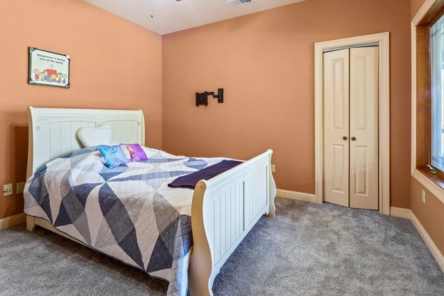 5603 Gold Mountain, Mountain Ranch, CA 95246