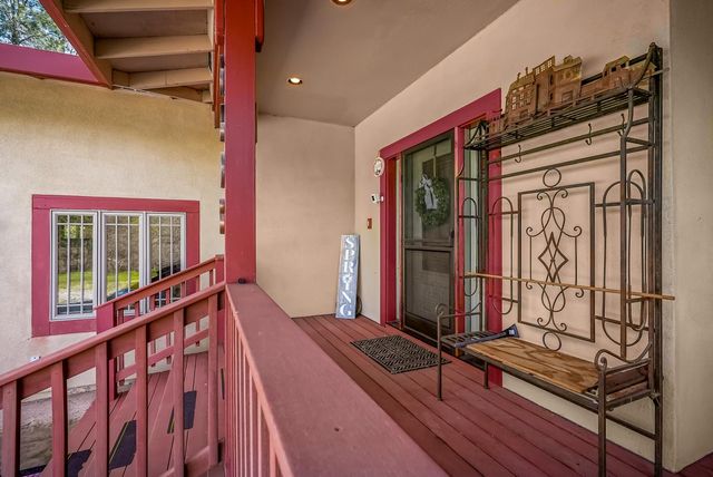 5603 Gold Mountain, Mountain Ranch, CA 95246