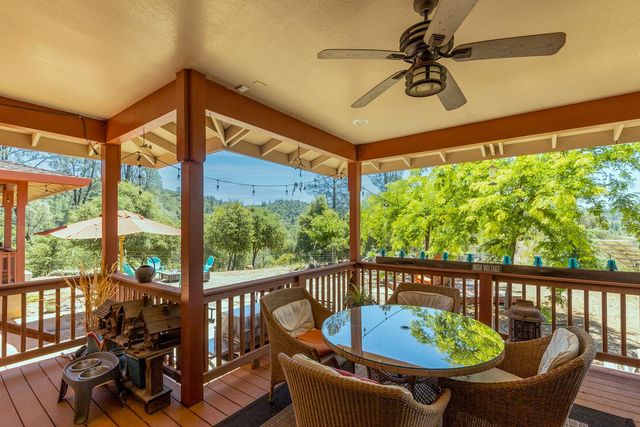 5603 Gold Mountain, Mountain Ranch, CA 95246