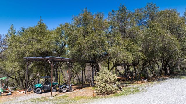 5603 Gold Mountain, Mountain Ranch, CA 95246
