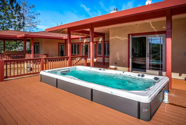 5603 Gold Mountain, Mountain Ranch, CA 95246