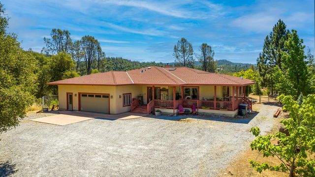 5603 Gold Mountain, Mountain Ranch, CA 95246