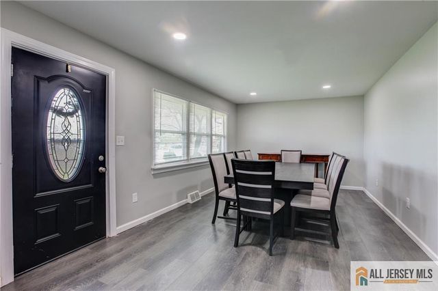 509 New Durham Road, Piscataway, NJ 08854