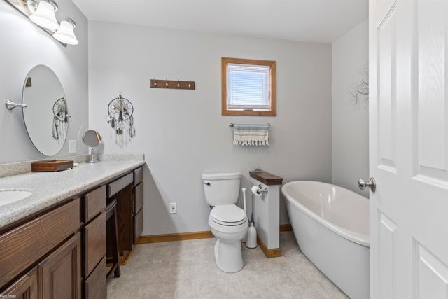 6550 Lapeer Road, Clyde, MI 48049