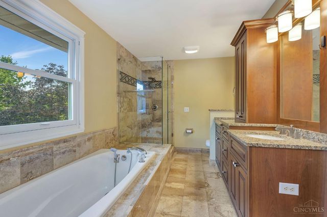5476 Bentwood Drive, Mason, OH 45040
