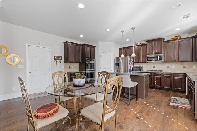 4279 TWO BRIDGE Drive, Buford, GA 30518