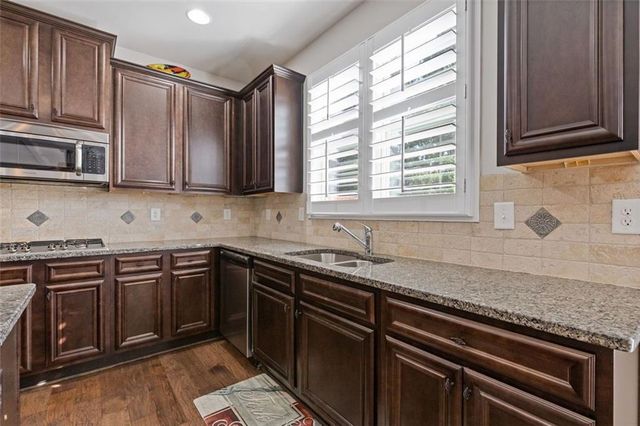 4279 TWO BRIDGE Drive, Buford, GA 30518