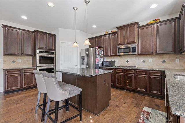 4279 TWO BRIDGE Drive, Buford, GA 30518