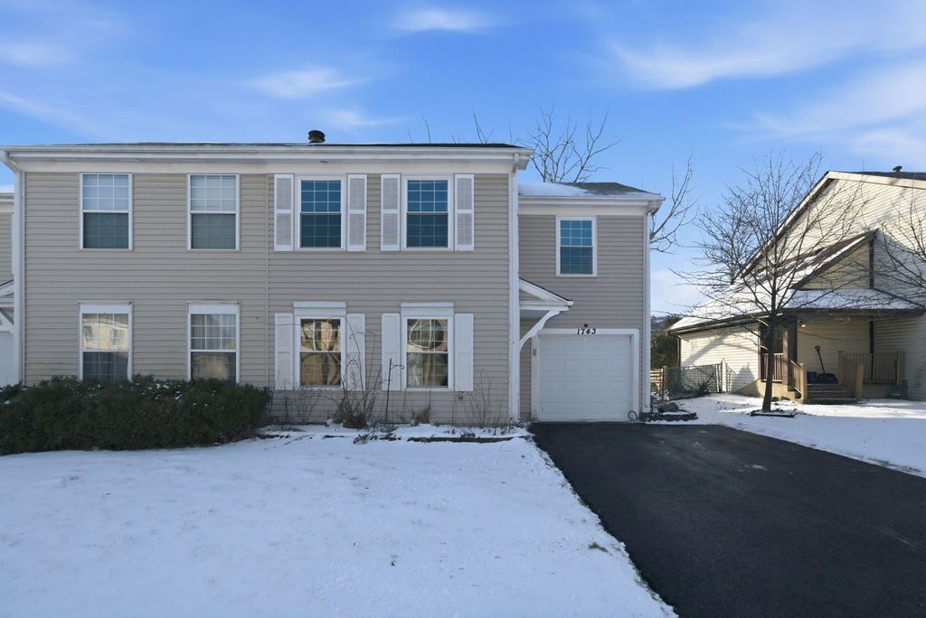 Image 1 of property listing at 1743 Mccormick Lane, Hanover Park, IL 60133