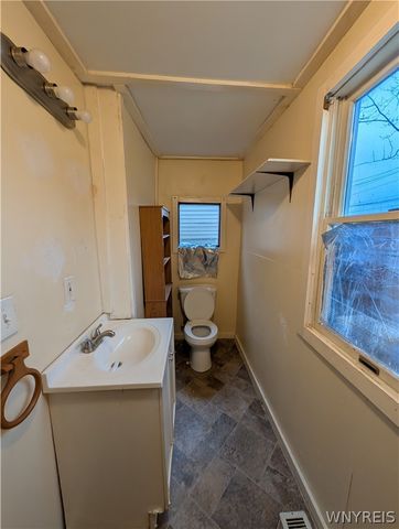 66 Van Buren Street, Lockport City, NY 14094