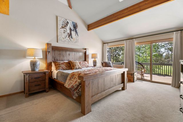 57625 Red Cedar Lane 40, Sunriver, OR 97707