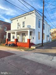 14 E FOURTH STREET, Cumberland, MD 21502