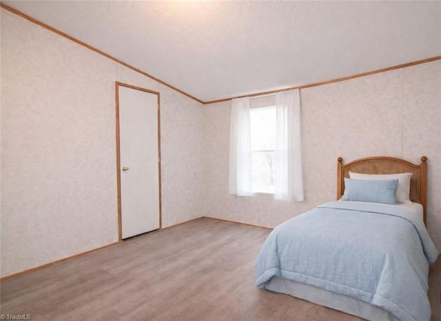 5600 Bunch Road, Oak Ridge, NC 27310