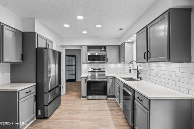 189 Brenda Drive, Jacksonville, NC 28546