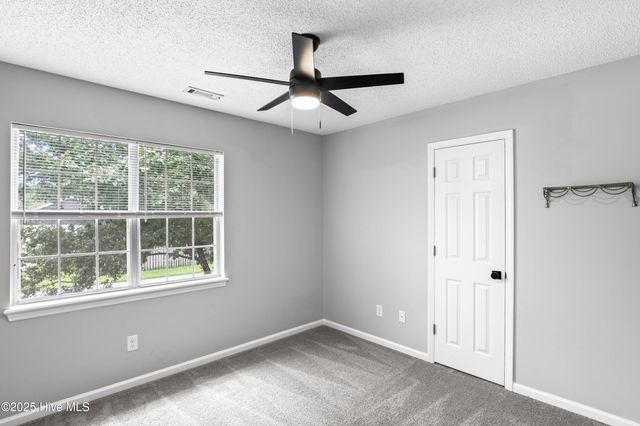 189 Brenda Drive, Jacksonville, NC 28546
