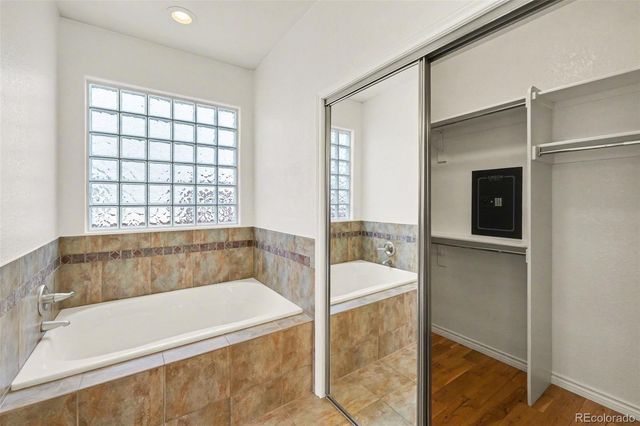 8629 W 49th Circle, Arvada, CO 80002