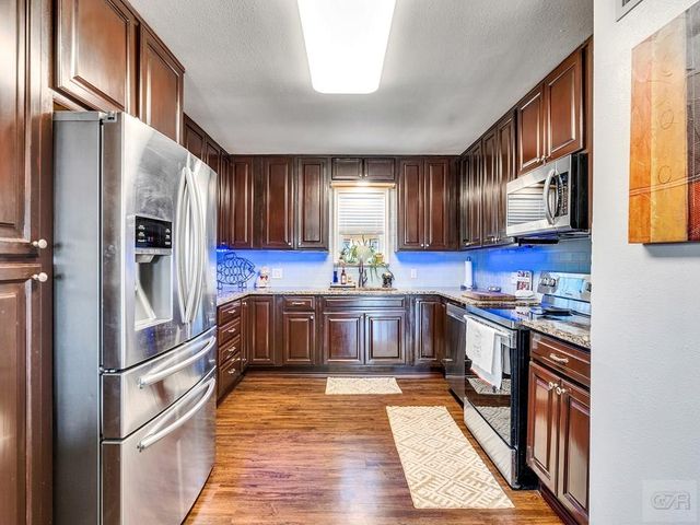 16614 Jamaica Inn Road, Jamaica Beach, TX 77554