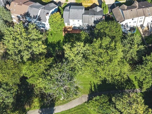 1949 Barnhill Drive, Mundelein, IL 60060