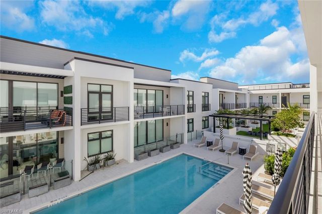 850 Central AVE 301, Other, FL 34102