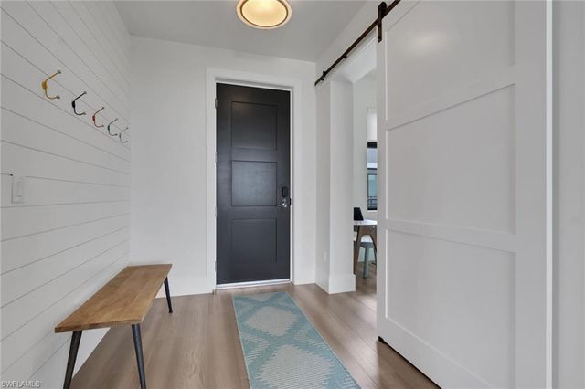 850 Central AVE 301, Other, FL 34102