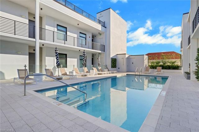 850 Central AVE 301, Other, FL 34102