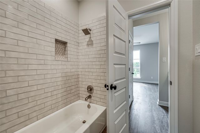 8243 Heritage Glen Drive, Red Oak, TX 75154