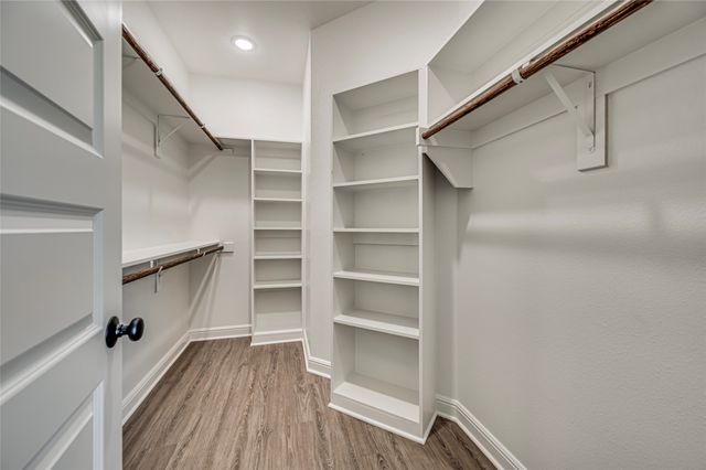 8243 Heritage Glen Drive, Red Oak, TX 75154