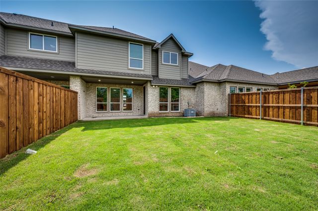 8243 Heritage Glen Drive, Red Oak, TX 75154