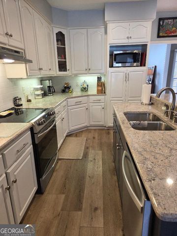 324 Grantham Drive, Cataula, GA 31804