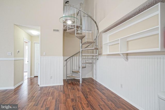 1184 TRISTRAM CIR, Mantua, NJ 08051