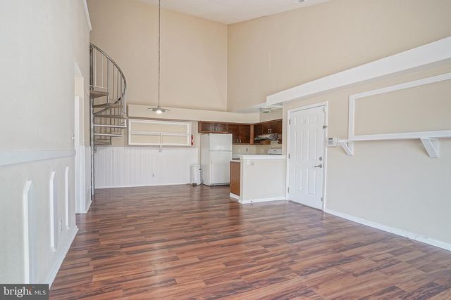 1184 TRISTRAM CIR, Mantua, NJ 08051