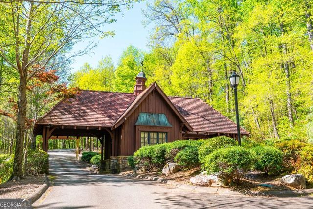 3184 Saint Andrews Way, Ellijay, GA 30536