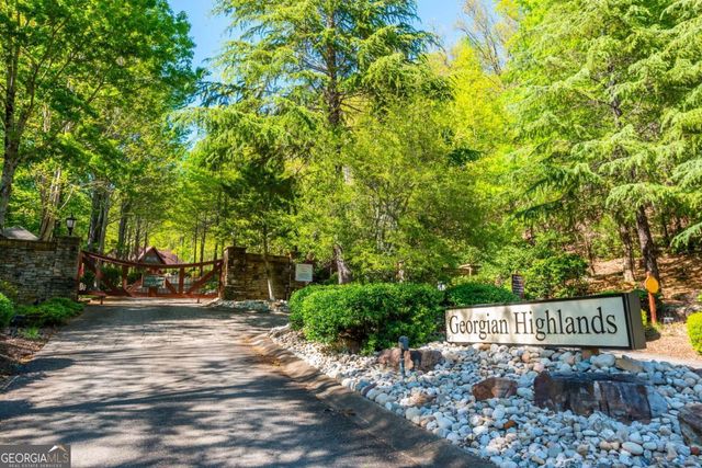 3184 Saint Andrews Way, Ellijay, GA 30536