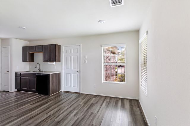 5858 Rosehill Forest Lane, Porter, TX 77365