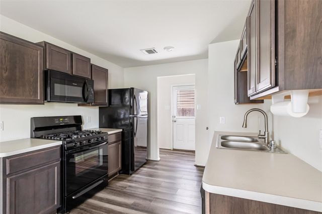 5858 Rosehill Forest Lane, Porter, TX 77365
