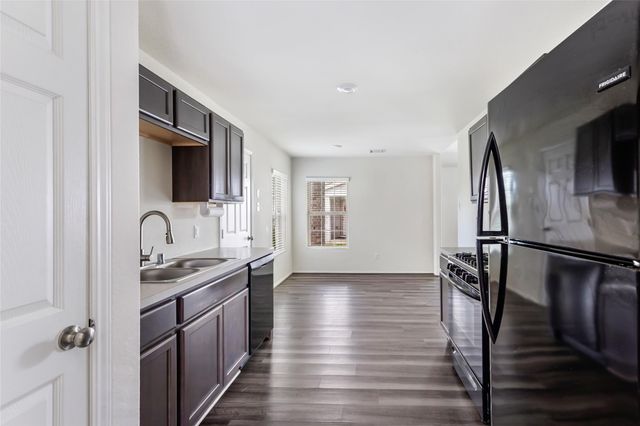 5858 Rosehill Forest Lane, Porter, TX 77365