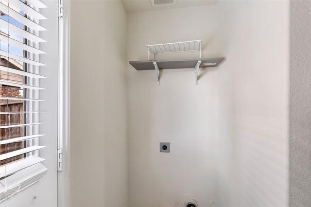 5858 Rosehill Forest Lane, Porter, TX 77365