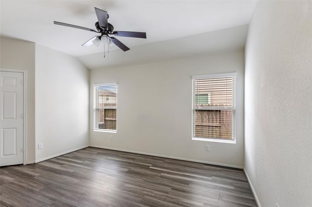 5858 Rosehill Forest Lane, Porter, TX 77365