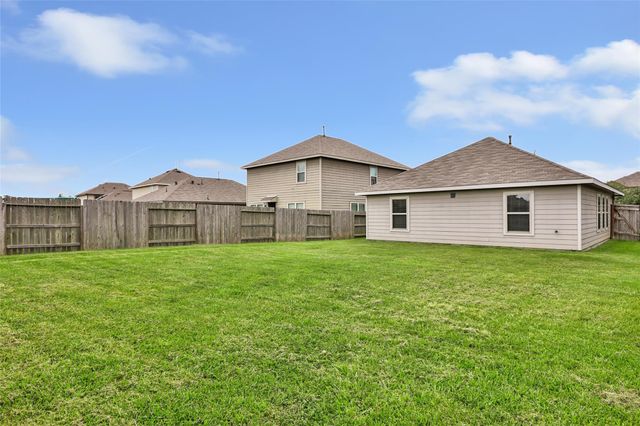 5858 Rosehill Forest Lane, Porter, TX 77365