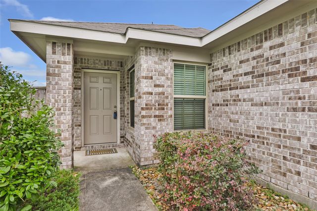 5858 Rosehill Forest Lane, Porter, TX 77365