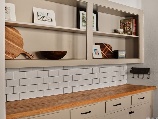 531 Donaldson Avenue, San Antonio, TX 78201