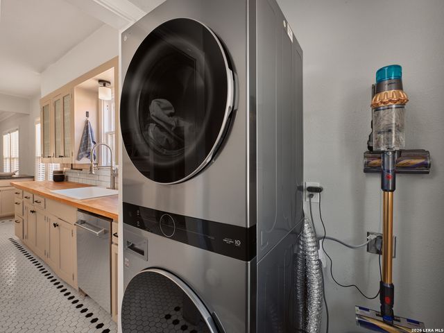 531 Donaldson Avenue, San Antonio, TX 78201