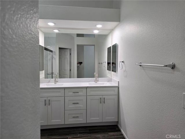 380 Tompkins, Corona, CA 92879