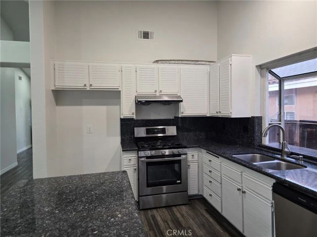 380 Tompkins, Corona, CA 92879