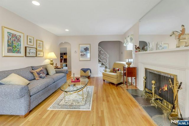 14-05 Plymouth Drive, Fair Lawn, NJ 07410