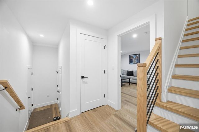 256A 7th Street, Palisades Park, NJ 07650