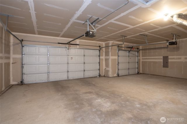 5380 SW Windy Song Way, Port Orchard, WA 98367
