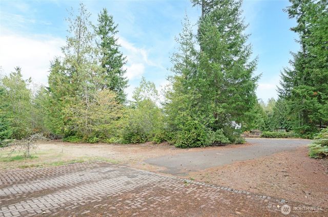 5380 SW Windy Song Way, Port Orchard, WA 98367