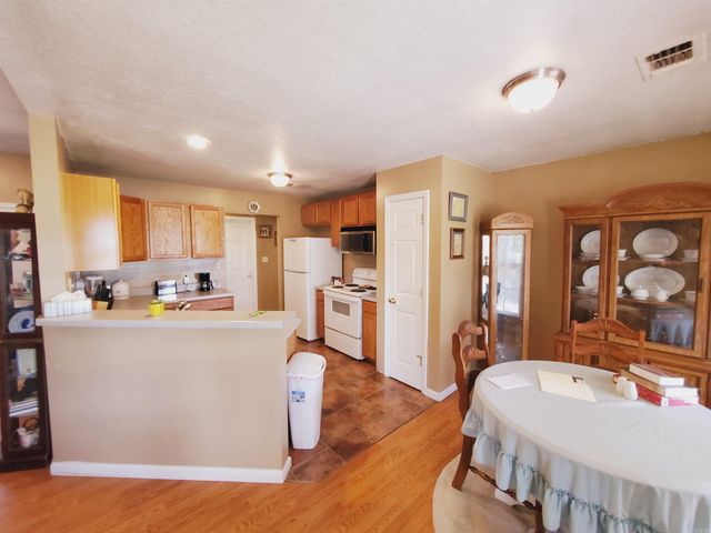 1021 S Stewart Street, Rector, AR 72461