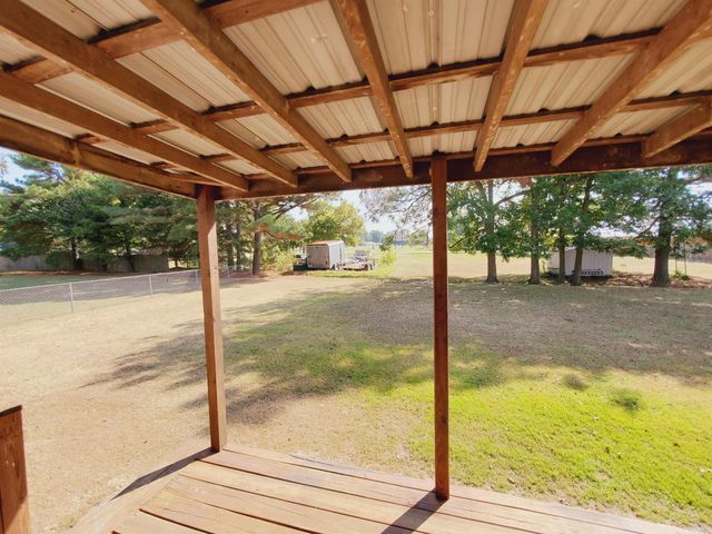 1021 S Stewart Street, Rector, AR 72461